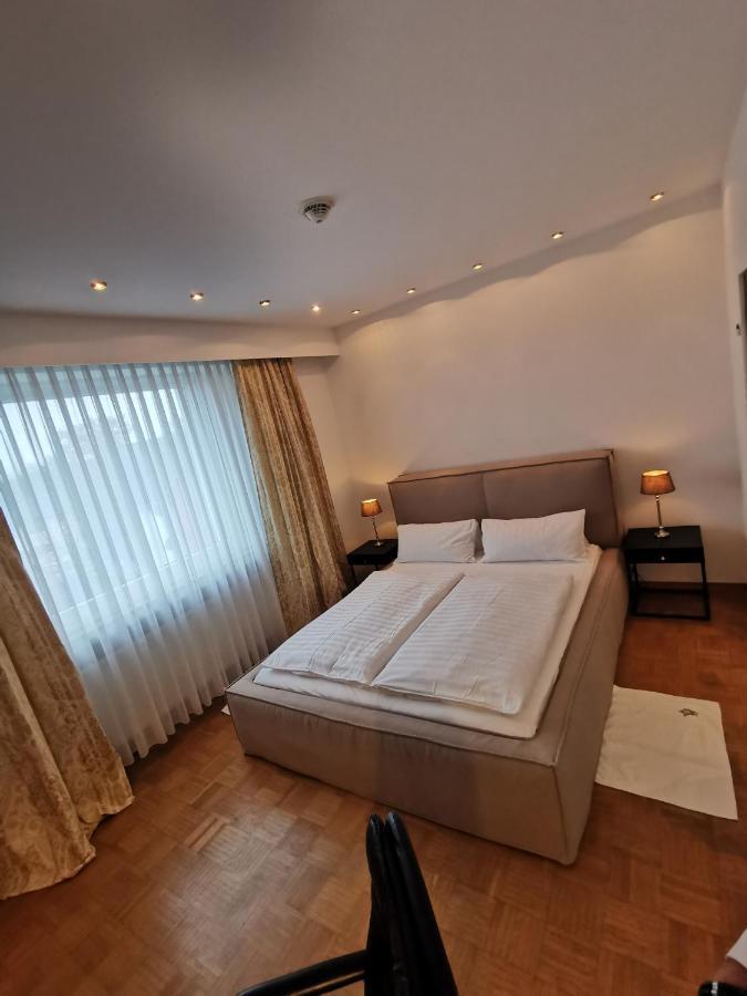 Hotel & Restaurant Westhoff Schloß Holte-Stukenbrock Dış mekan fotoğraf