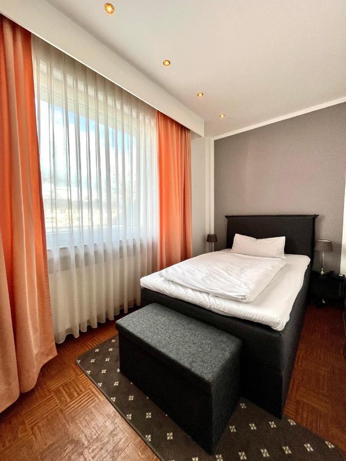 Hotel & Restaurant Westhoff Schloß Holte-Stukenbrock Dış mekan fotoğraf